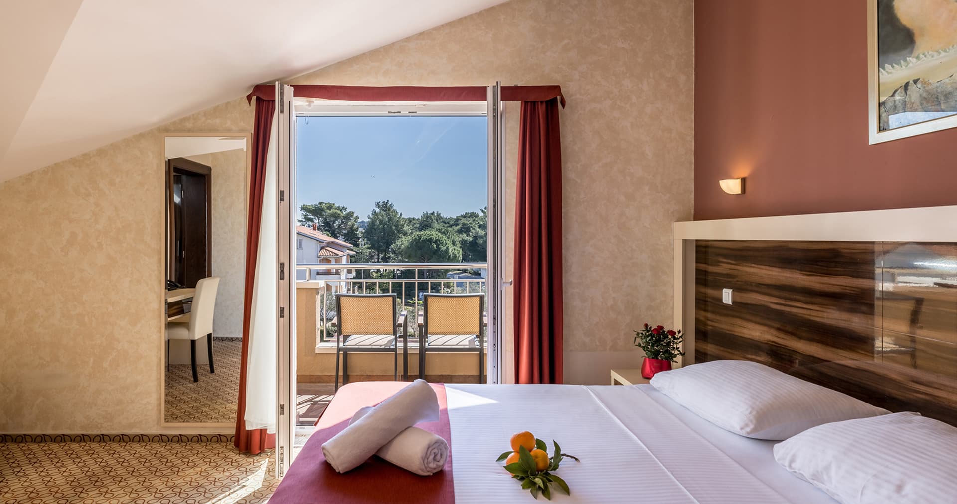 Obiteljska soba s balkonom